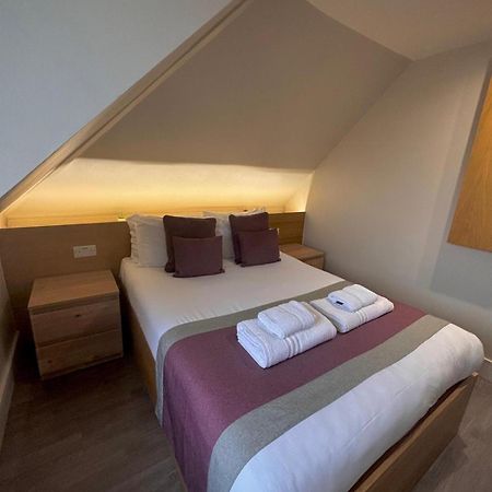 Holtwhites Hotel Enfield Ngoại thất bức ảnh